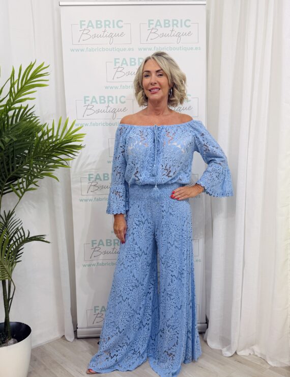 Evie Lace style 2 piece trouser suit blue