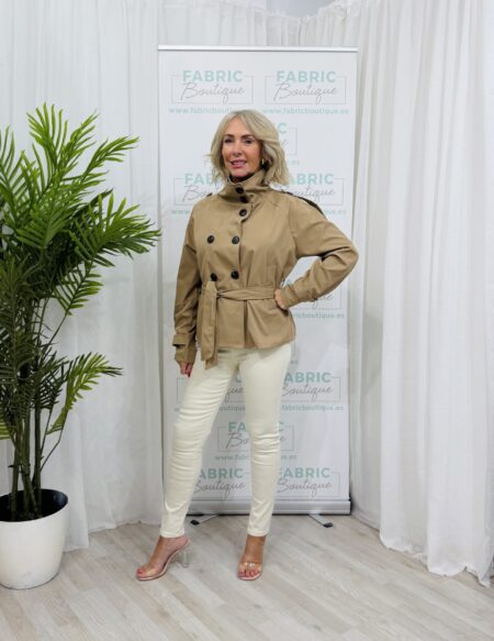 Mara funnel neck jacket camel