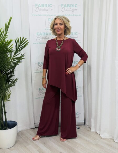 Charlotte Two-PieceBurgundy